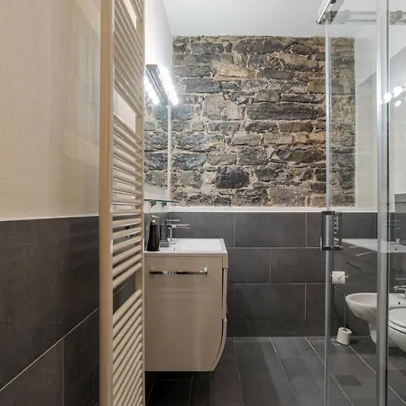 Apartment Guesthost - Elegant & Charming In Cernobbio! Cernobbio