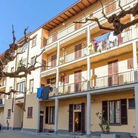 Guesthost - Elegant & Charming In Cernobbio! Cernobbio