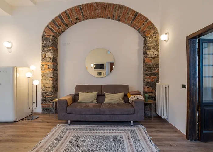 Guesthost - Elegant & Charming In Cernobbio! Cernobbio